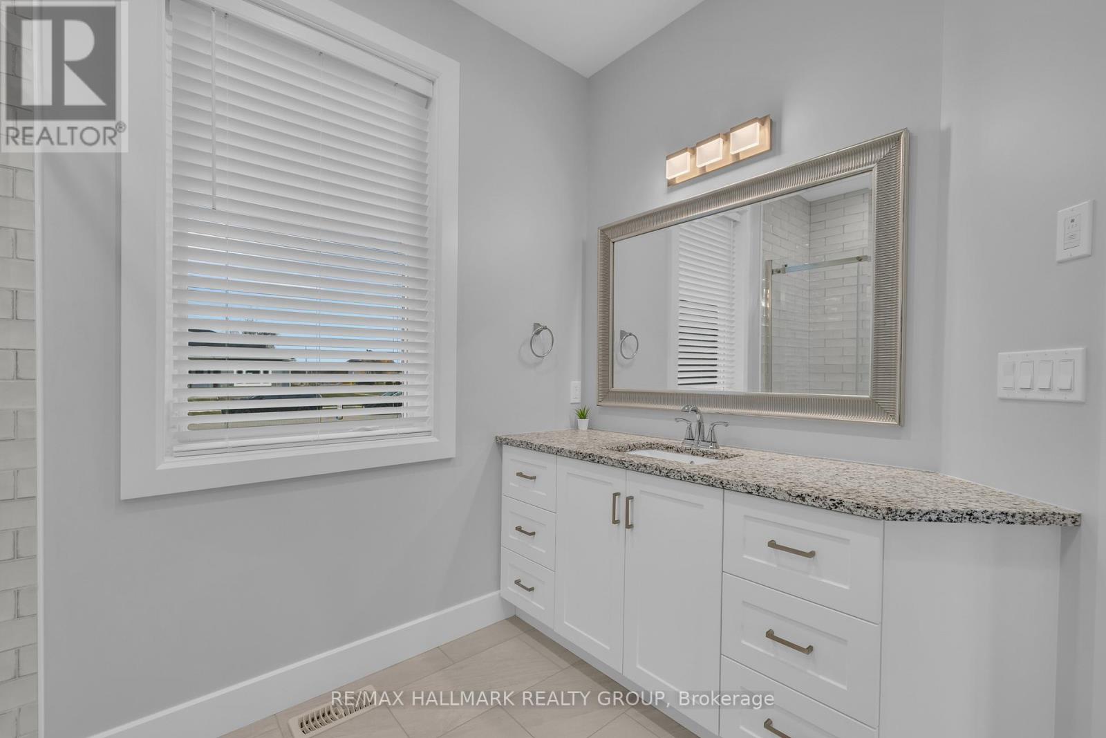 Photo 17 of 1077 Shearer Drive, Brockville ON