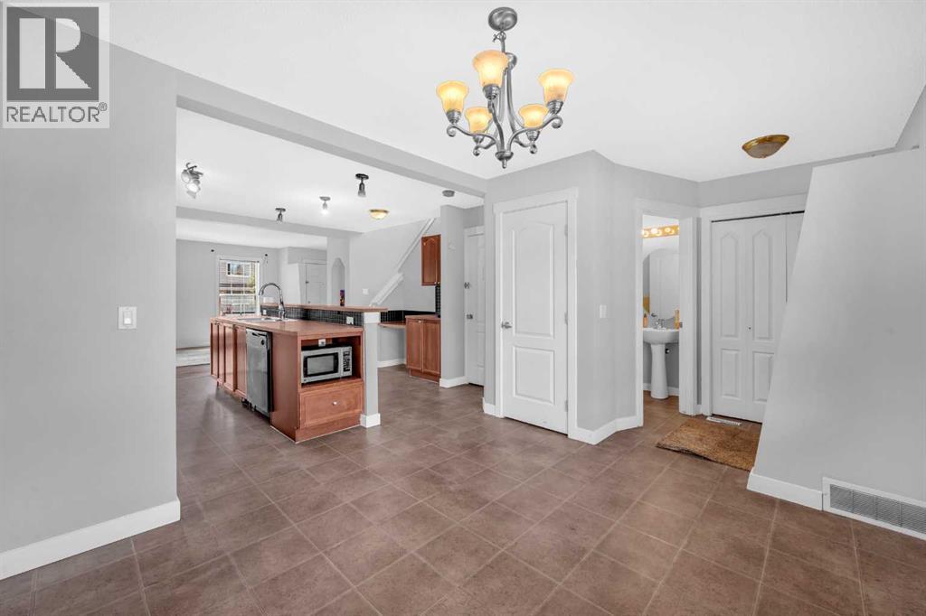 Photo 18 of 9219 Saddlebrook Drive Ne, Calgary AB