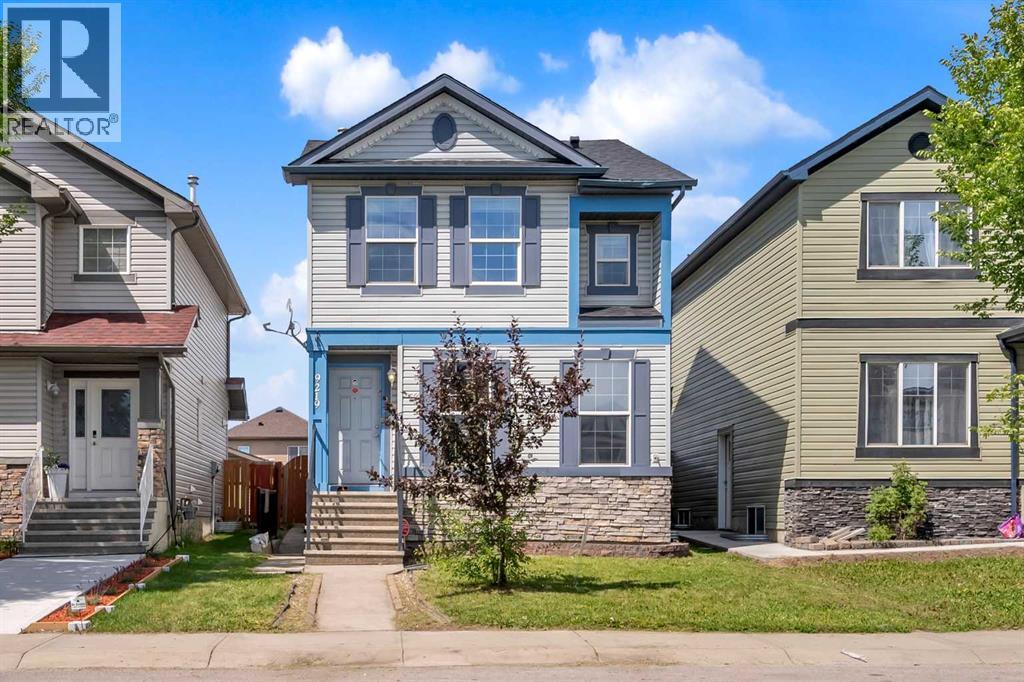Photo 3 of 9219 Saddlebrook Drive Ne, Calgary AB