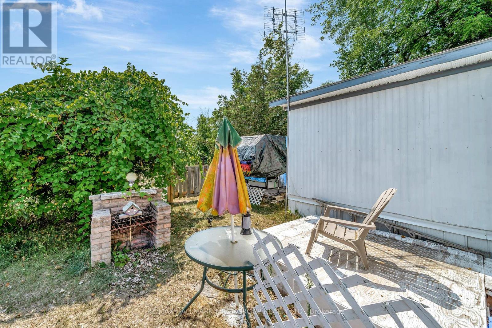 Photo 27 of 55 529 Old Highway 2, Quinte West ON