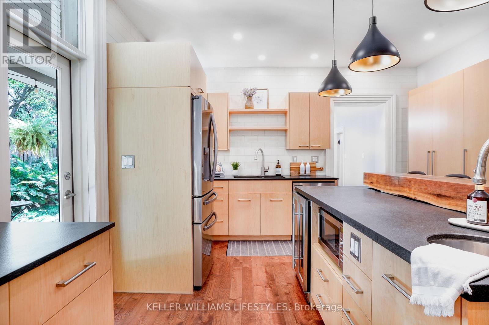 Photo 26 of 515 William Street, London East ON