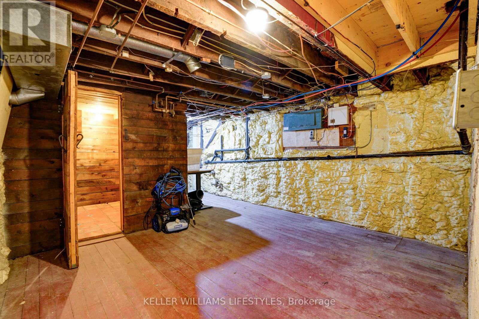Photo 28 of 515 William Street, London East ON