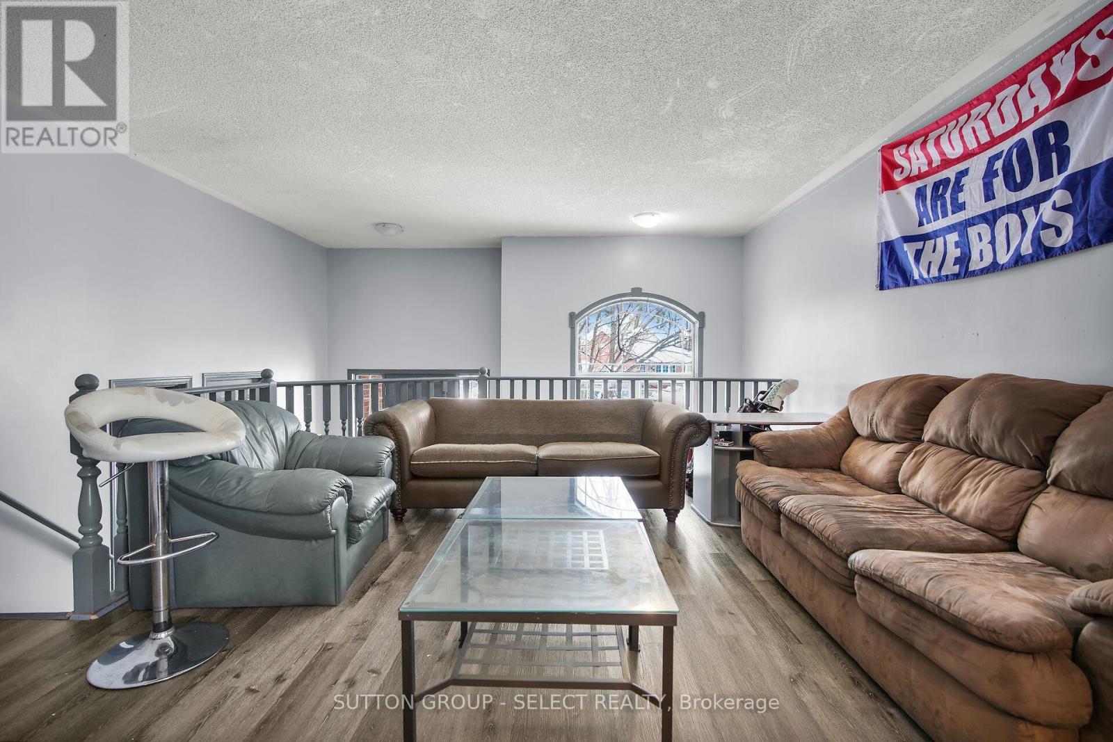 Photo 4 of 165 Thurman Circle, London East ON