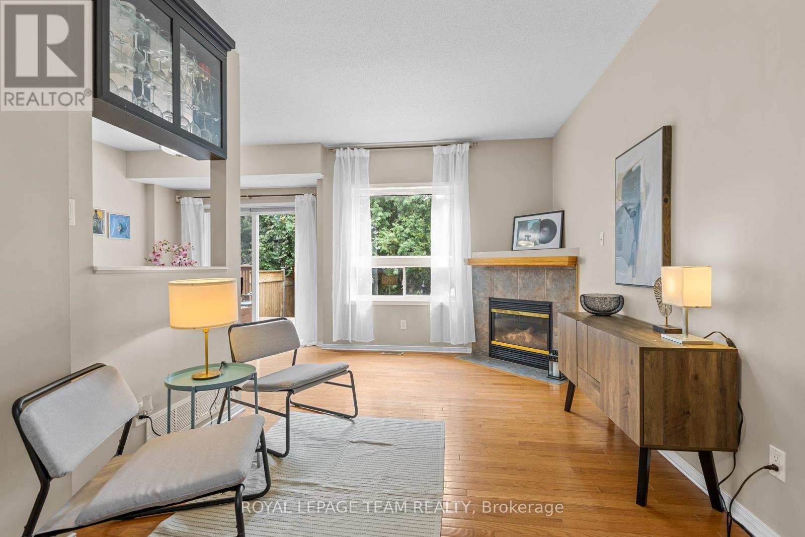 Photo 12 of 194 Glynn Avenue, Ottawa ON