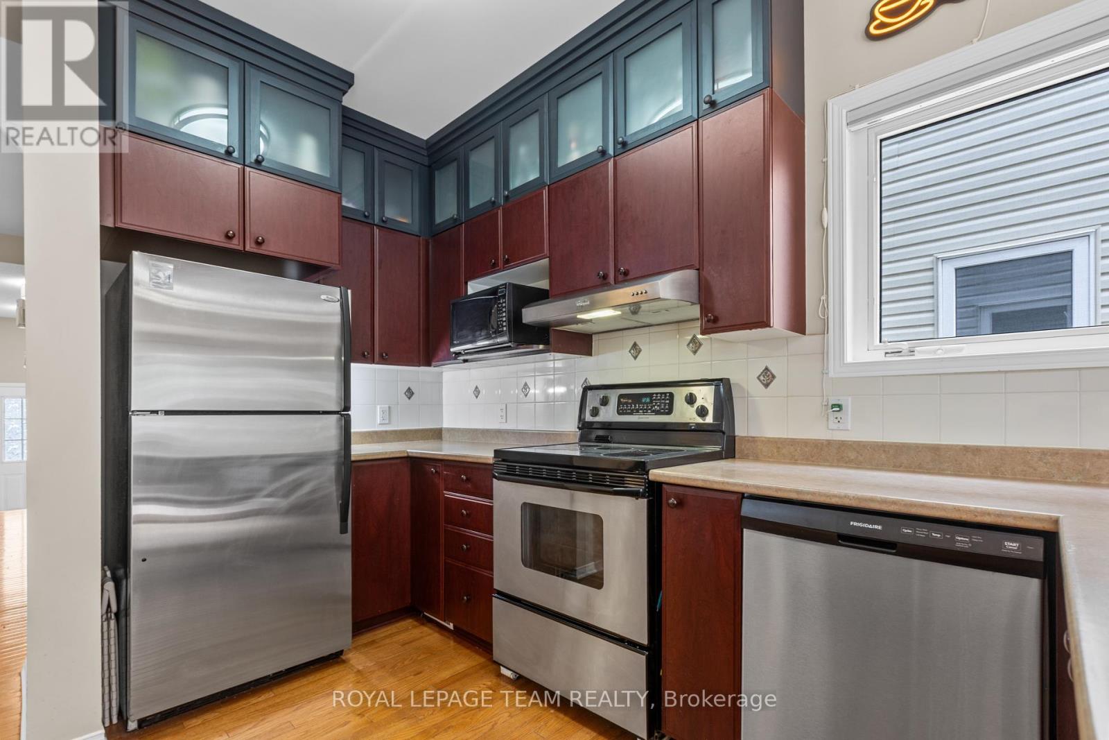 Photo 18 of 194 Glynn Avenue, Ottawa ON