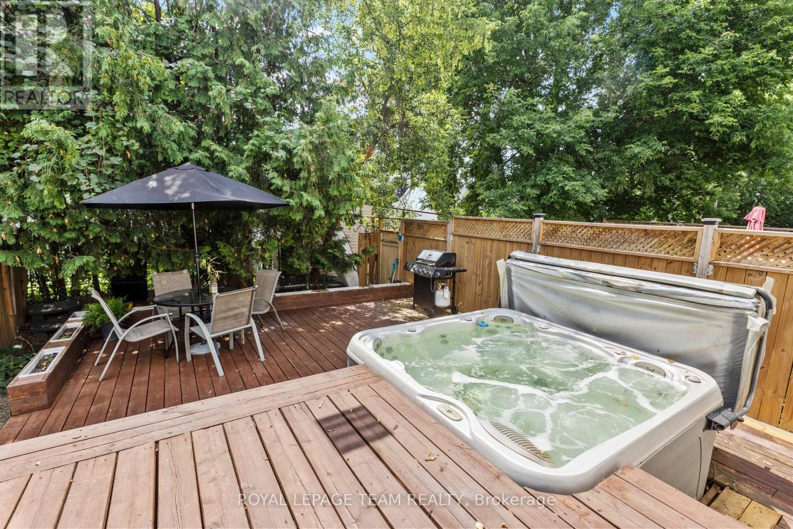Photo 36 of 194 Glynn Avenue, Ottawa ON