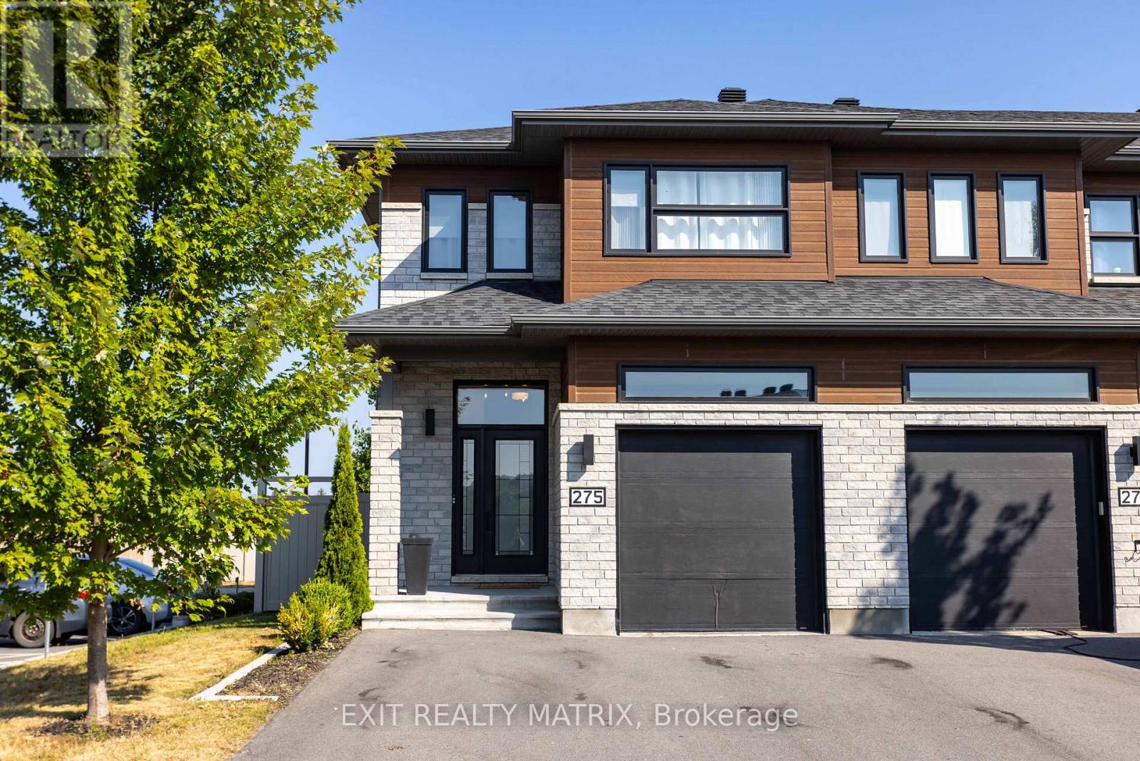 Photo 6 of 275 Belfort Street S, Russell ON