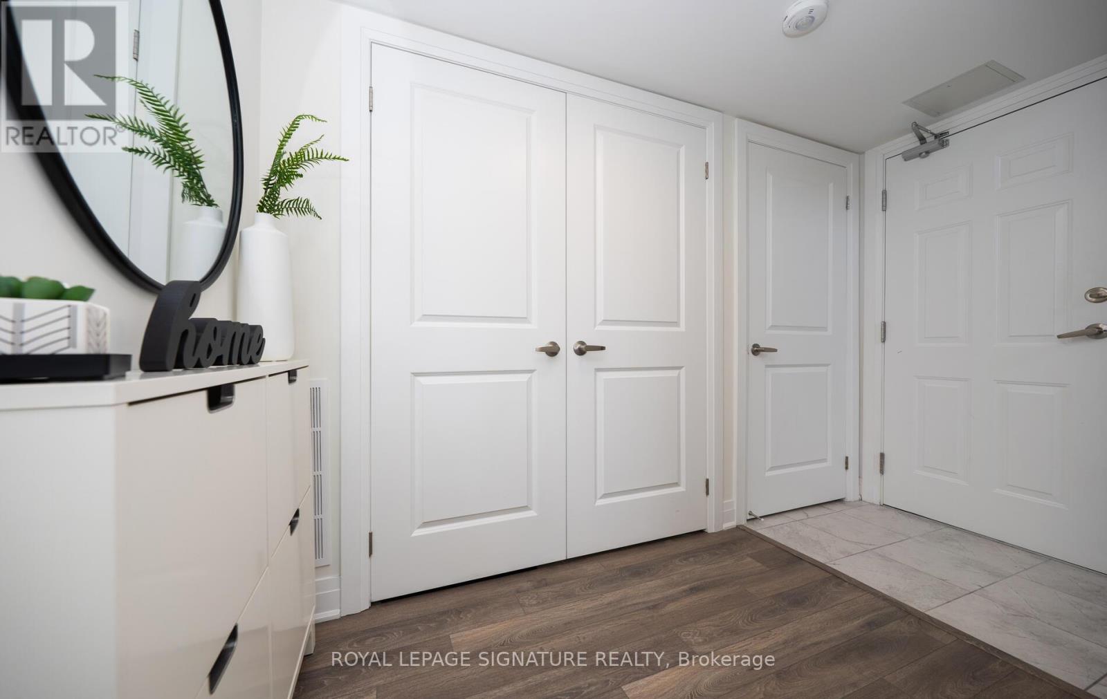 Photo 2 of 101 1148 Dragonfly Avenue, Pickering ON