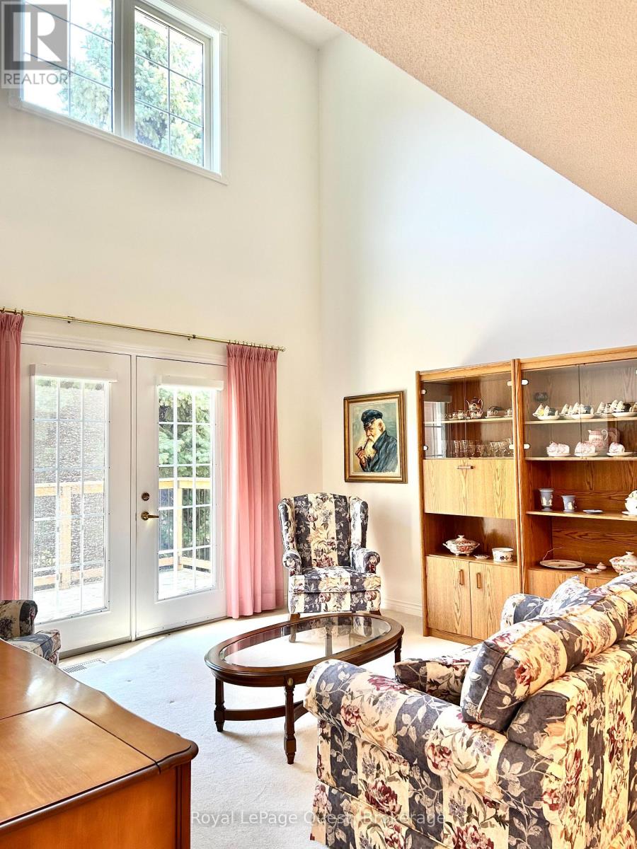 Photo 9 of 602 55 Museum Drive, Orillia ON