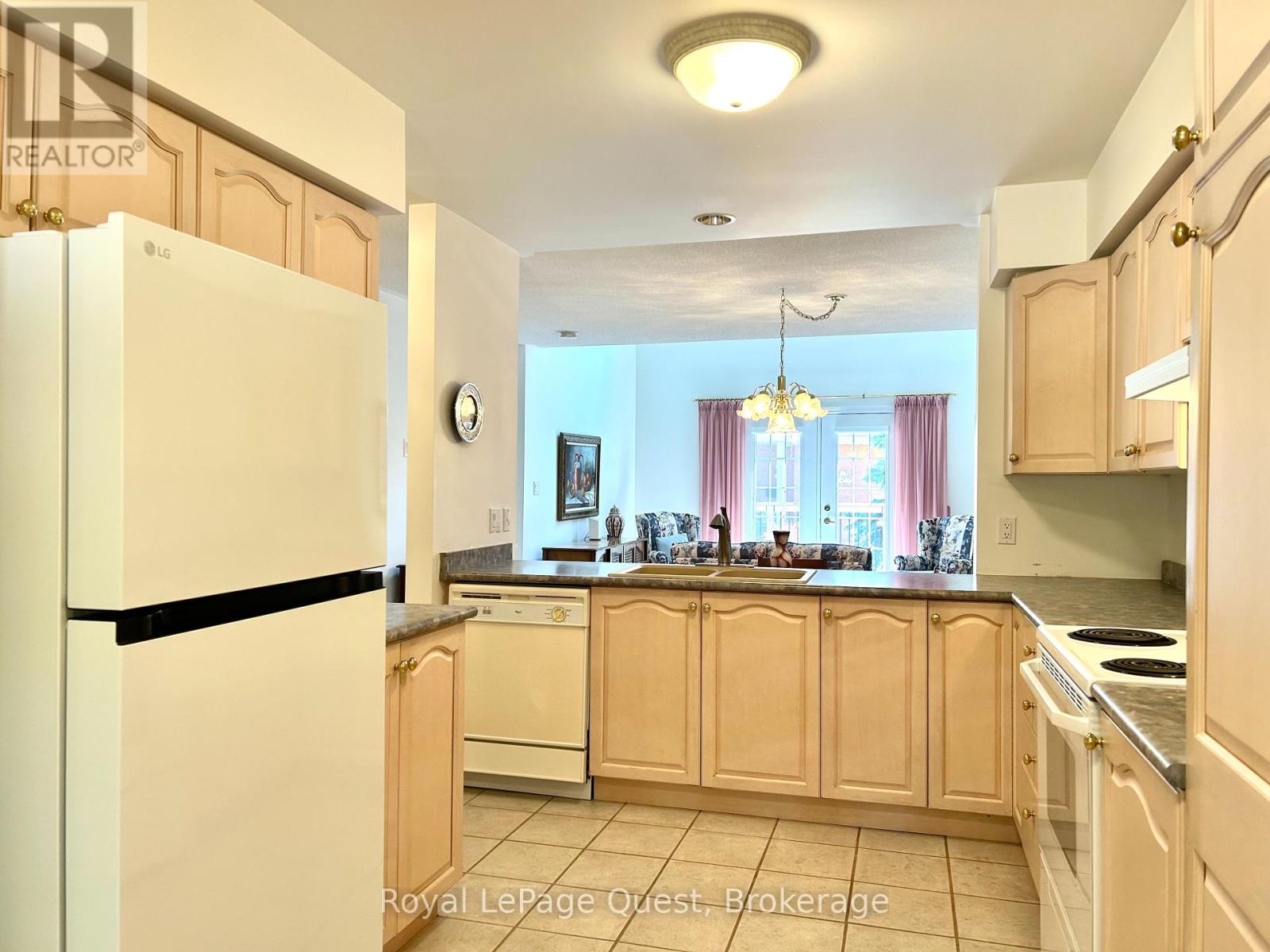 Photo 26 of 602 55 Museum Drive, Orillia ON