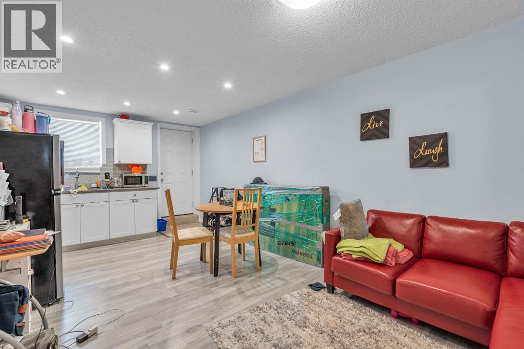 Single Family House for Sale in  Walgrove Rise SE Walden Calgary 