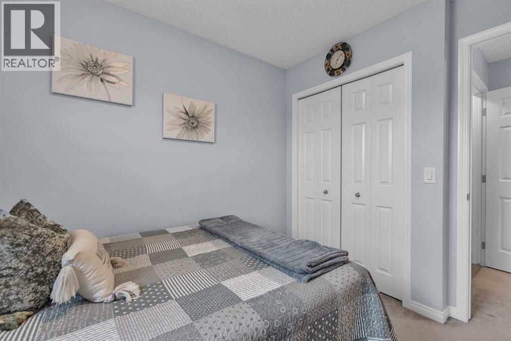 Single Family House for Sale in  Walgrove Rise SE Walden Calgary 