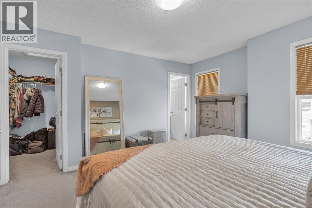 Single Family House for Sale in  Walgrove Rise SE Walden Calgary 