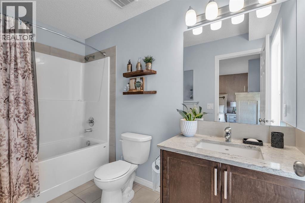 Single Family House for Sale in  Walgrove Rise SE Walden Calgary 