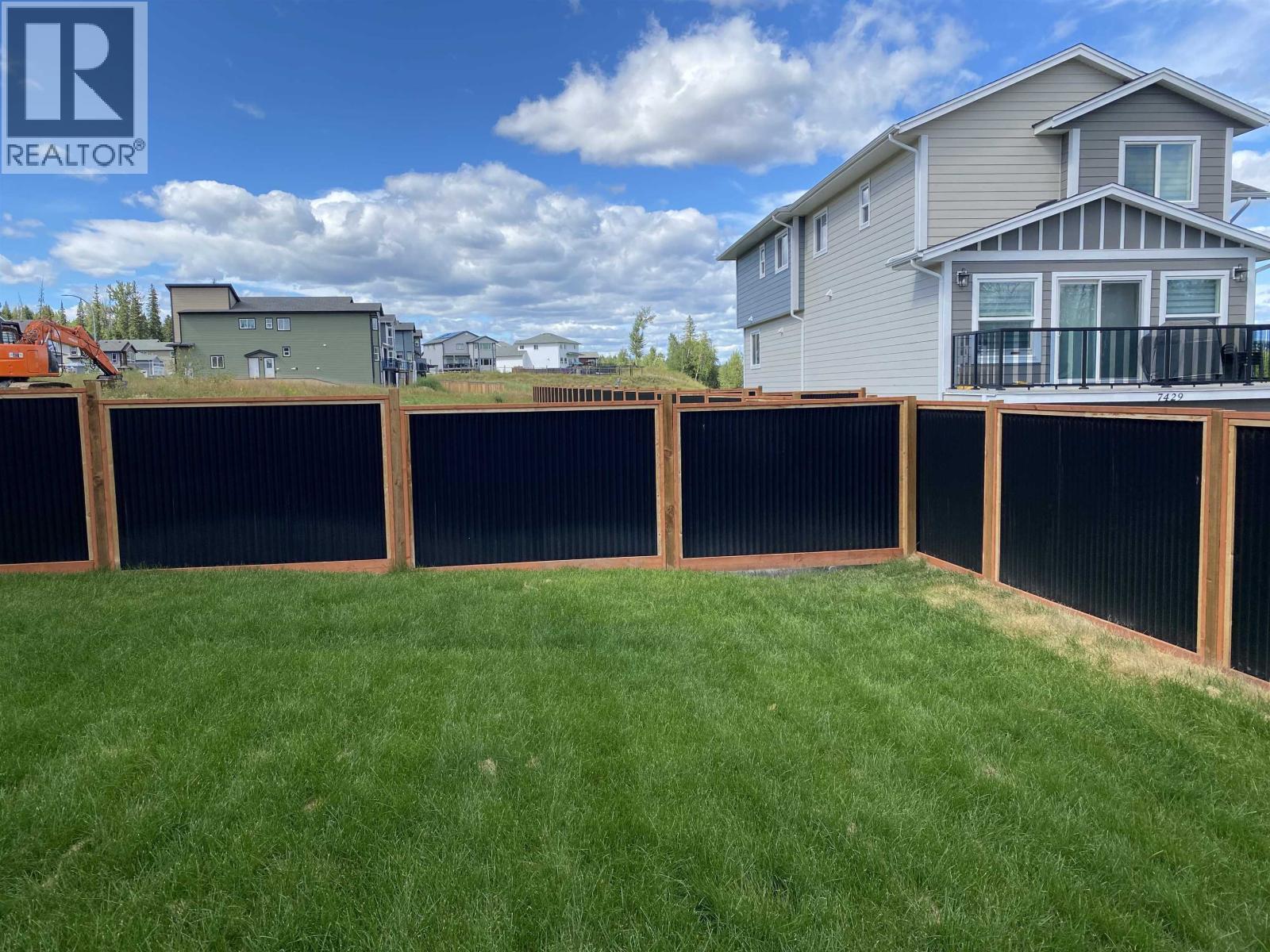 Photo 10 of 7428 Foxridge Avenue, Prince George BC