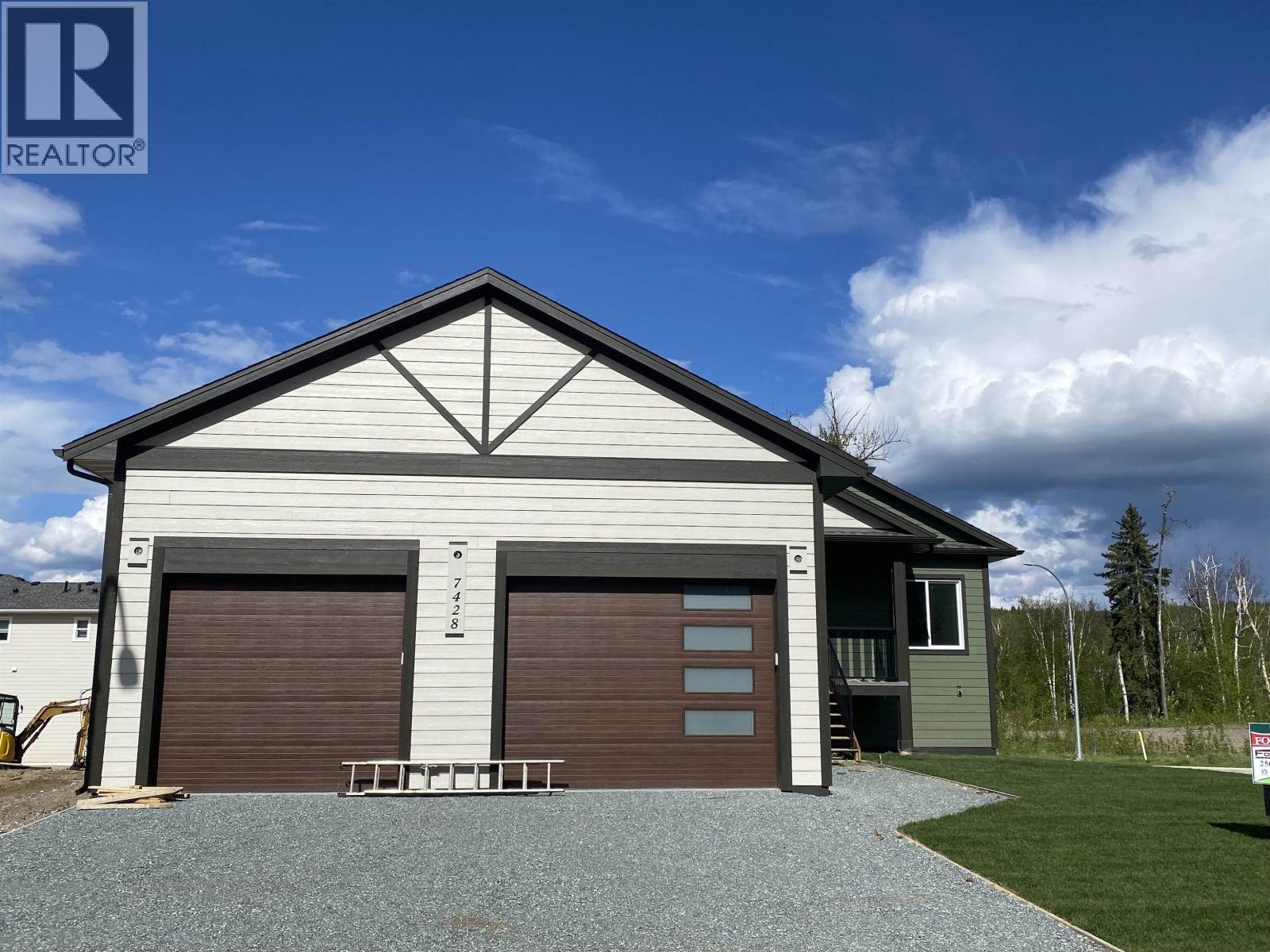 Photo 13 of 7428 Foxridge Avenue, Prince George BC