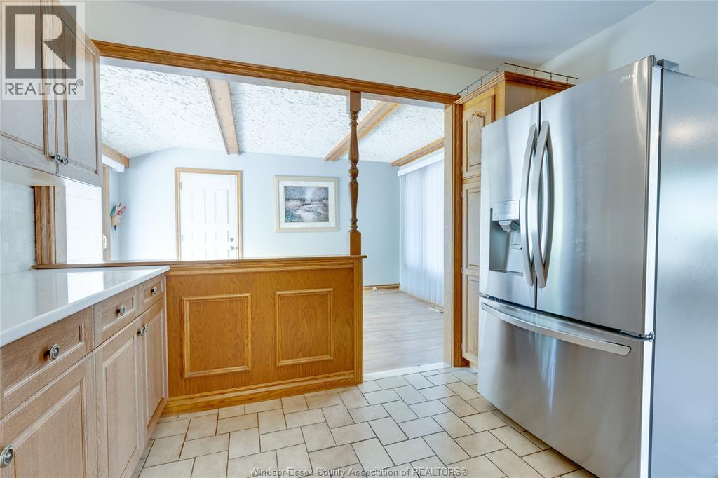 Photo 15 of 640 Bedford Avenue, Windsor ON