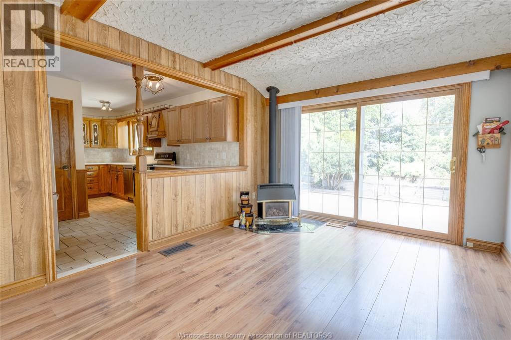 Photo 27 of 640 Bedford Avenue, Windsor ON