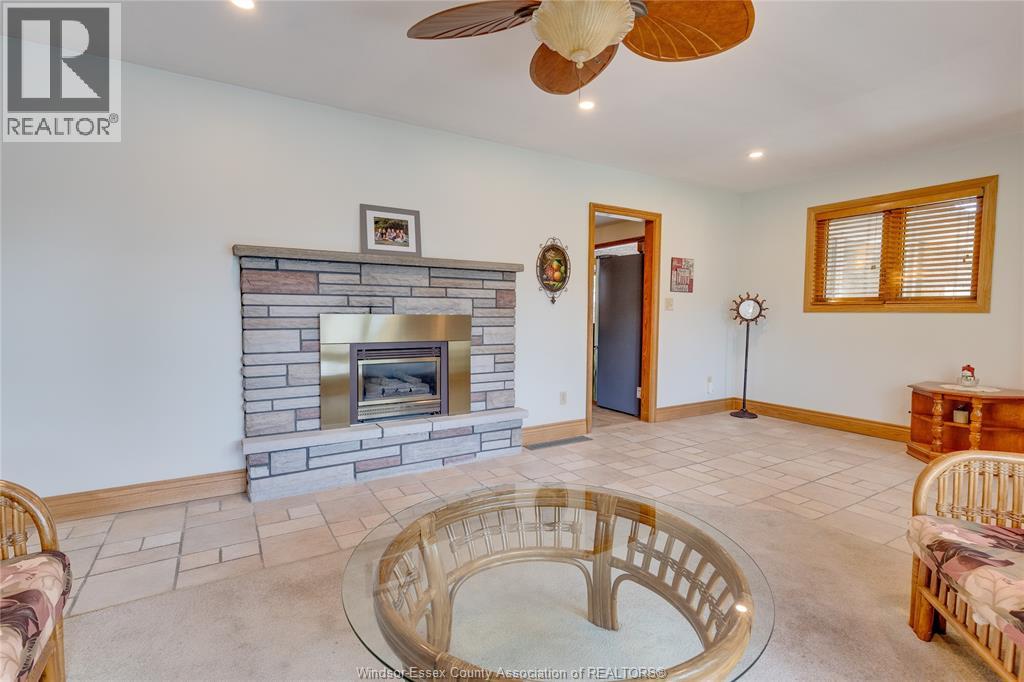 Photo 6 of 640 Bedford Avenue, Windsor ON