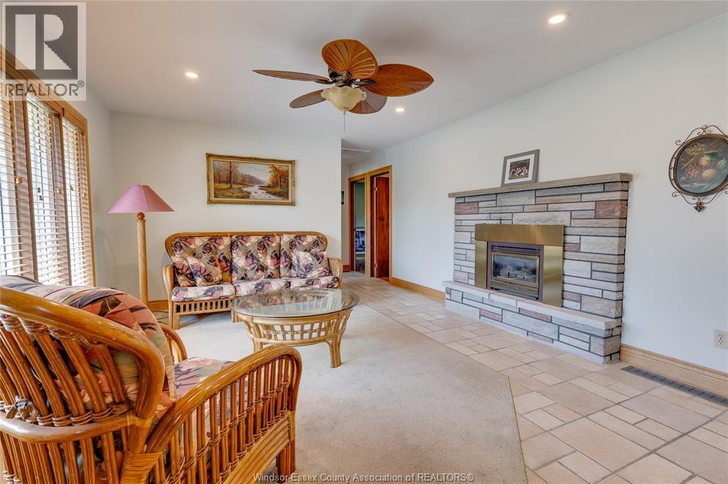 Photo 25 of 640 Bedford Avenue, Windsor ON