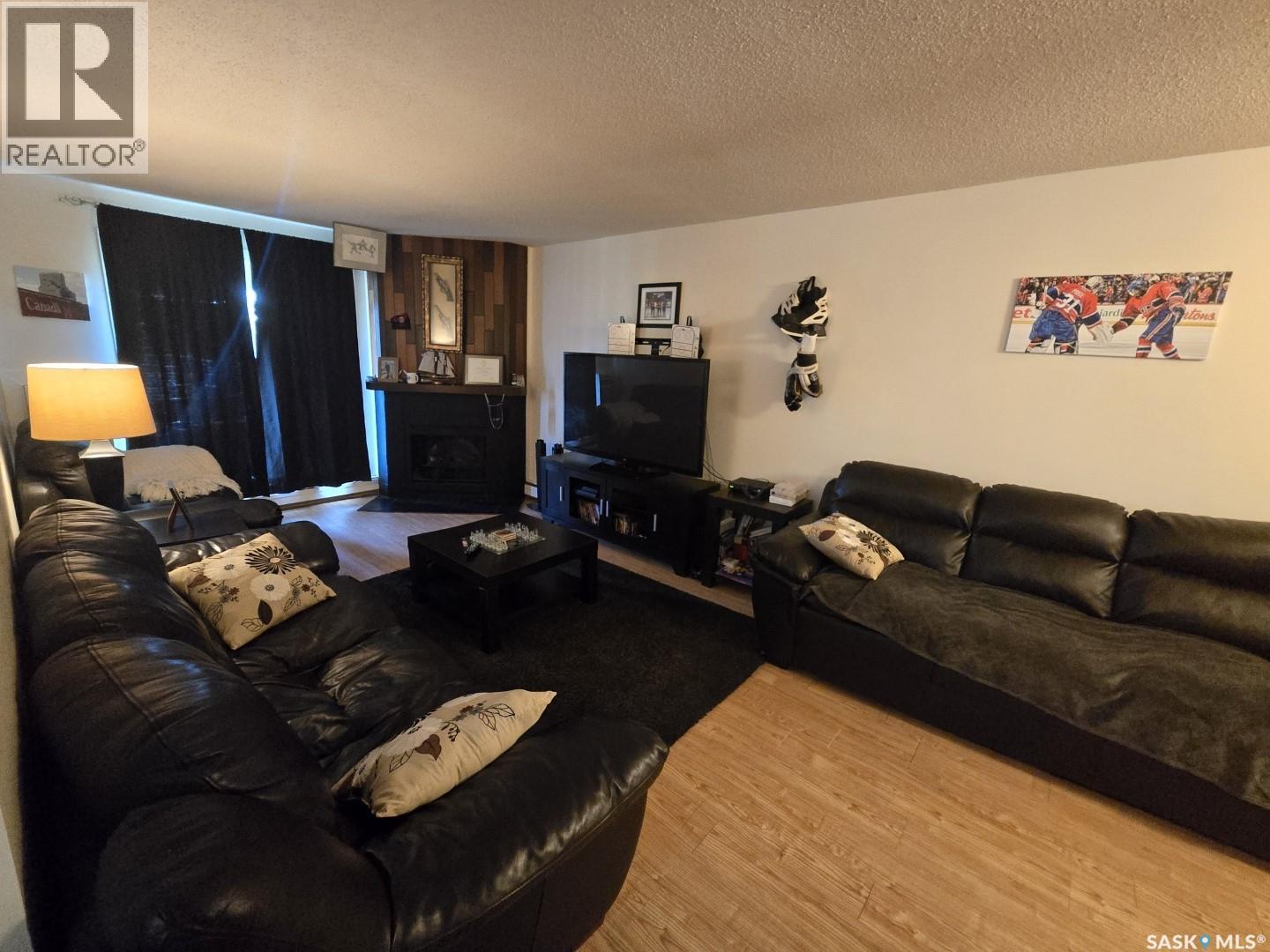 Photo 9 of 1635 425 115th Street E, Saskatoon SK