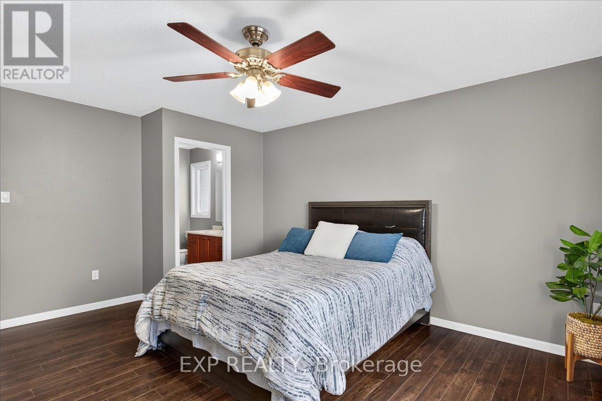 Photo 32 of 38 John W Taylor Avenue, New Tecumseth ON