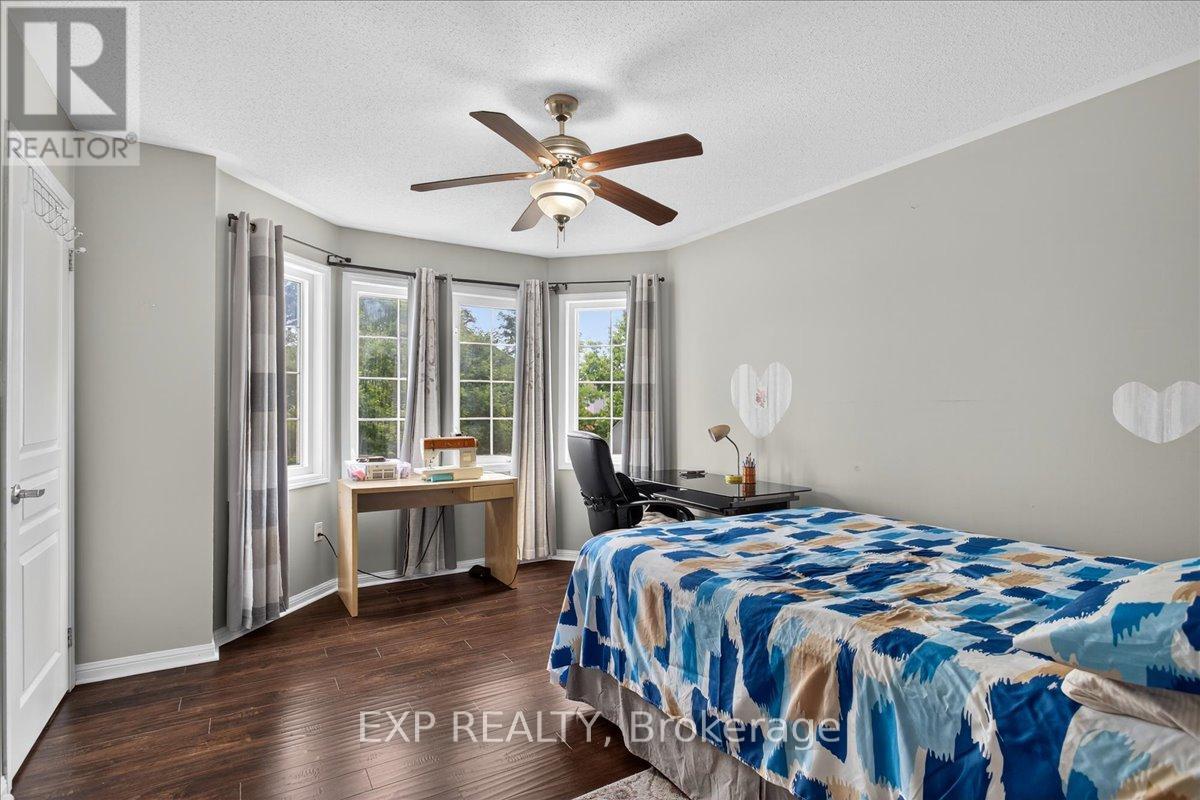 Photo 29 of 38 John W Taylor Avenue, New Tecumseth ON