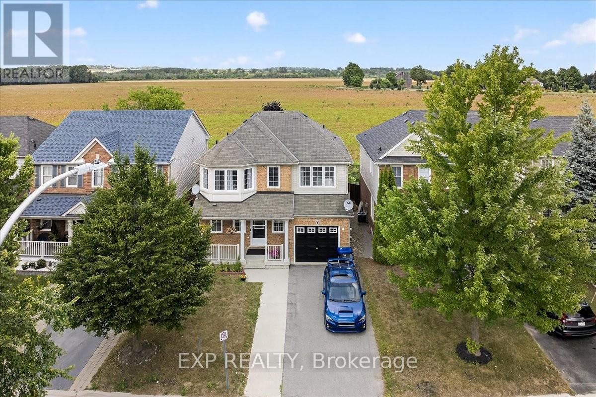 Photo 17 of 38 John W Taylor Avenue, New Tecumseth ON