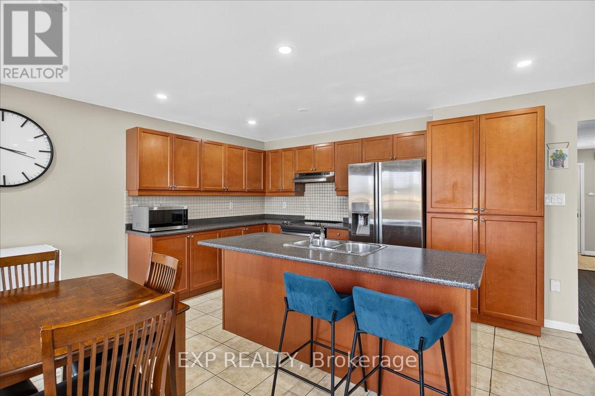 Photo 3 of 38 John W Taylor Avenue, New Tecumseth ON