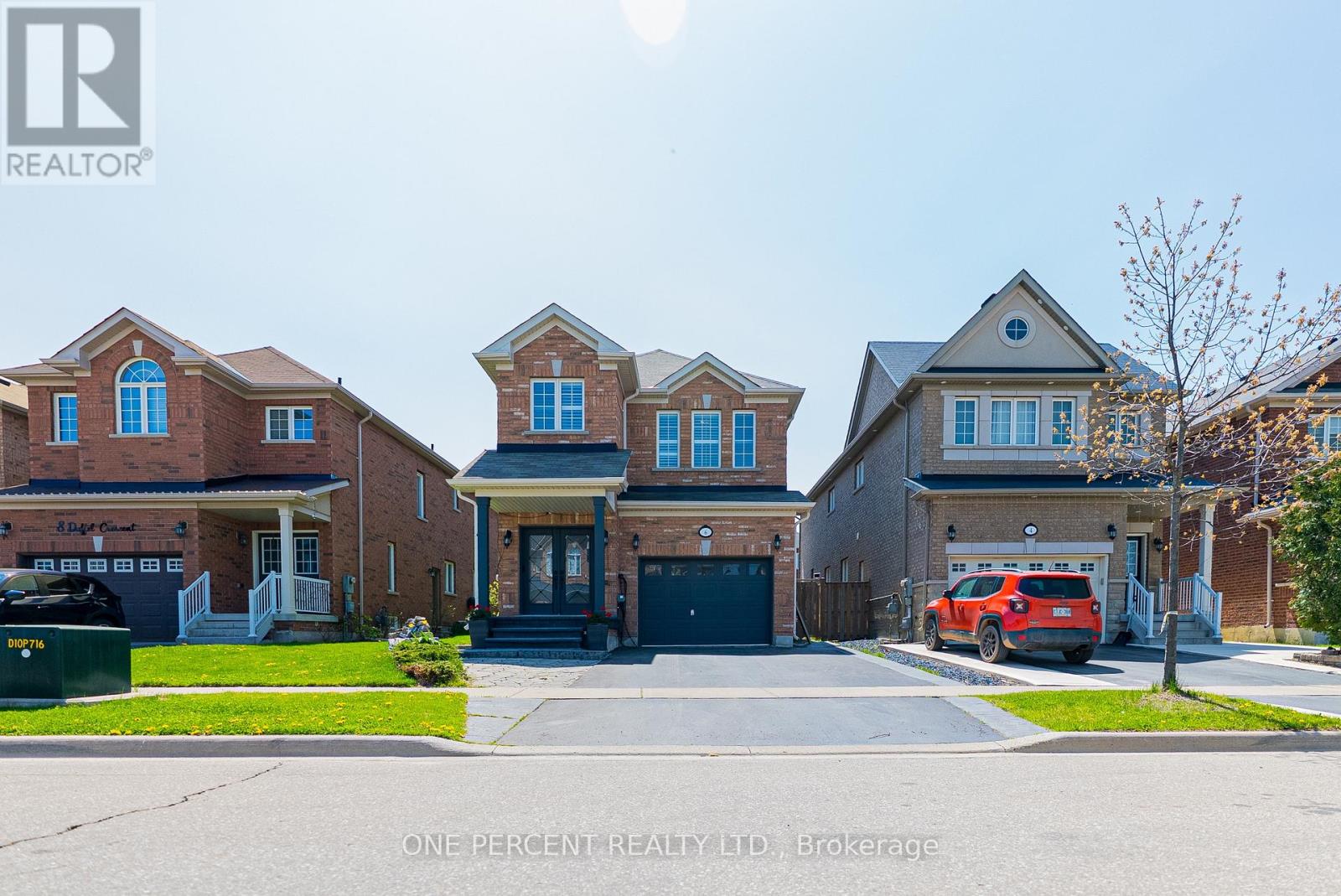 Photo 1 of 6 Duffel Crescent, Halton Hills ON