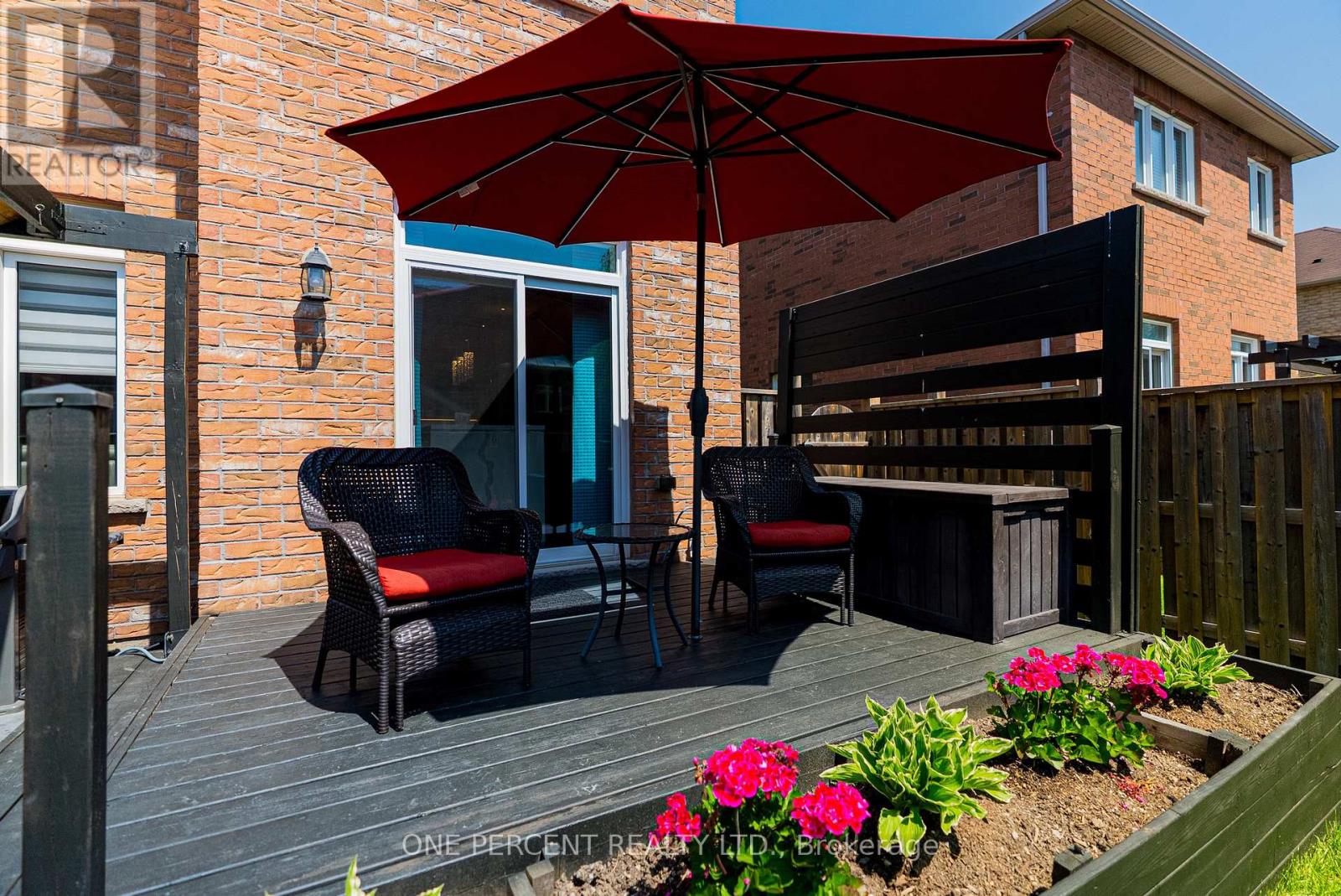 Photo 41 of 6 Duffel Crescent, Halton Hills ON