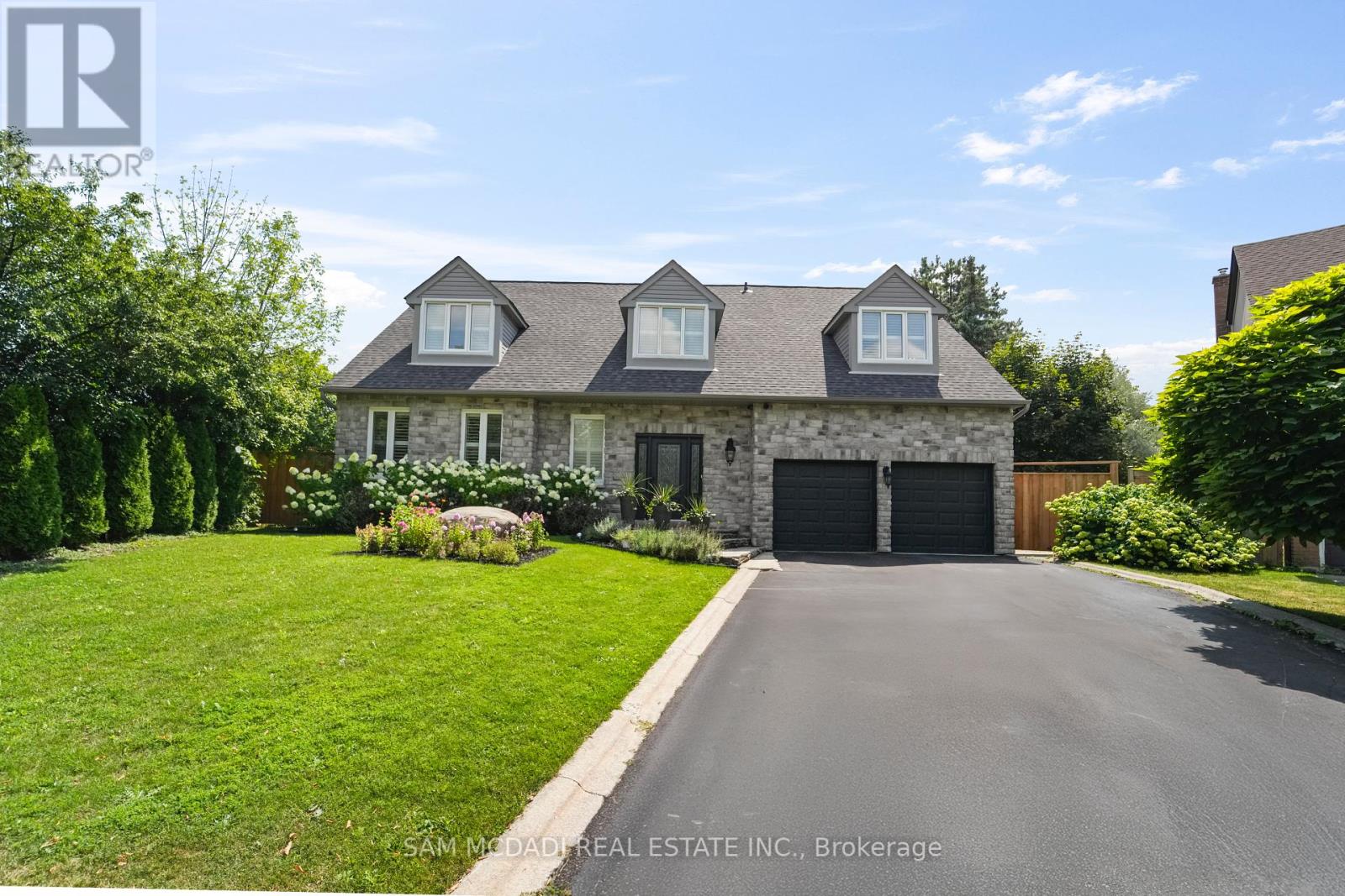 Photo 31 of 2592 Barrisdale Court, Mississauga ON