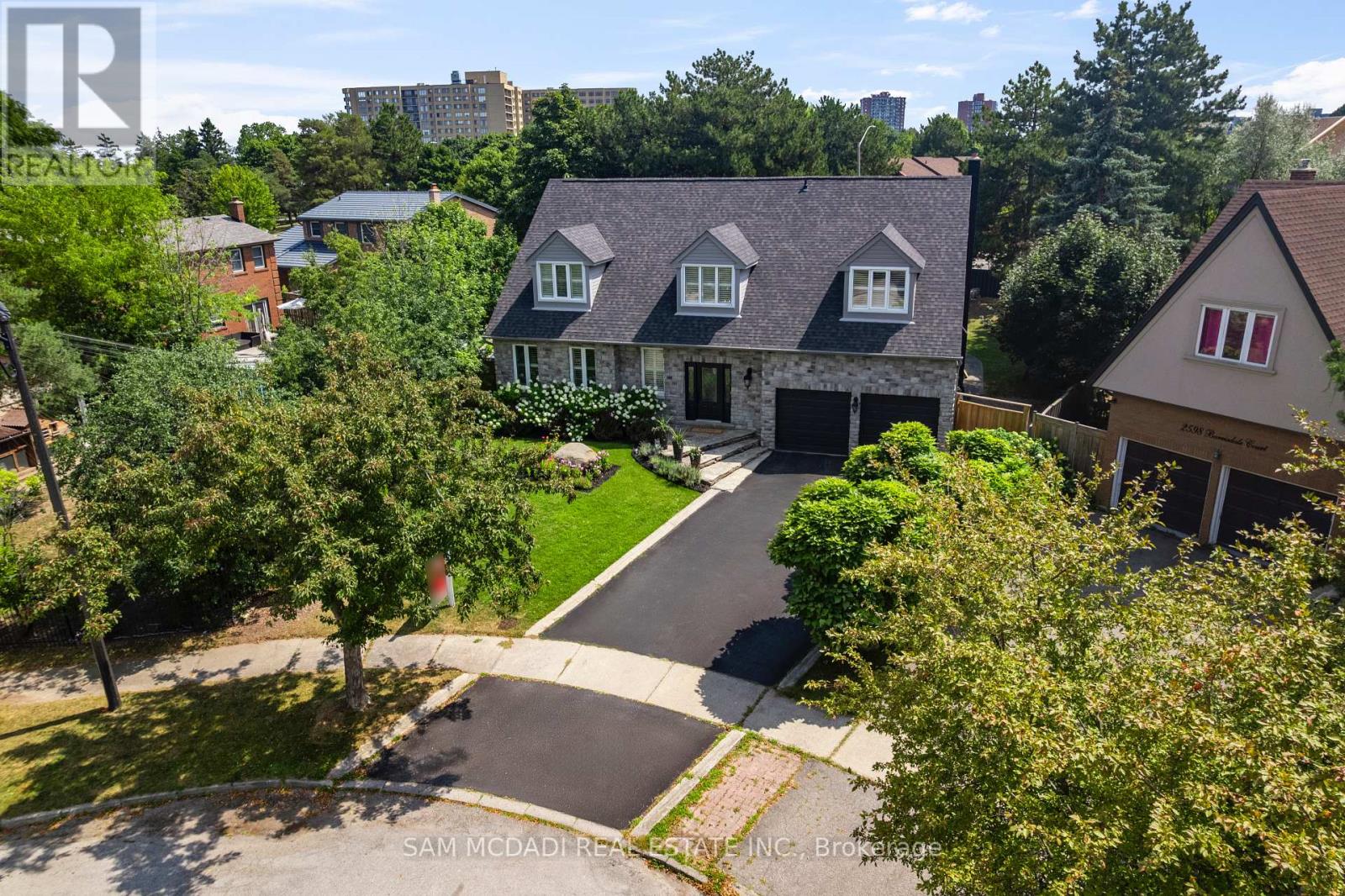 Photo 10 of 2592 Barrisdale Court, Mississauga ON