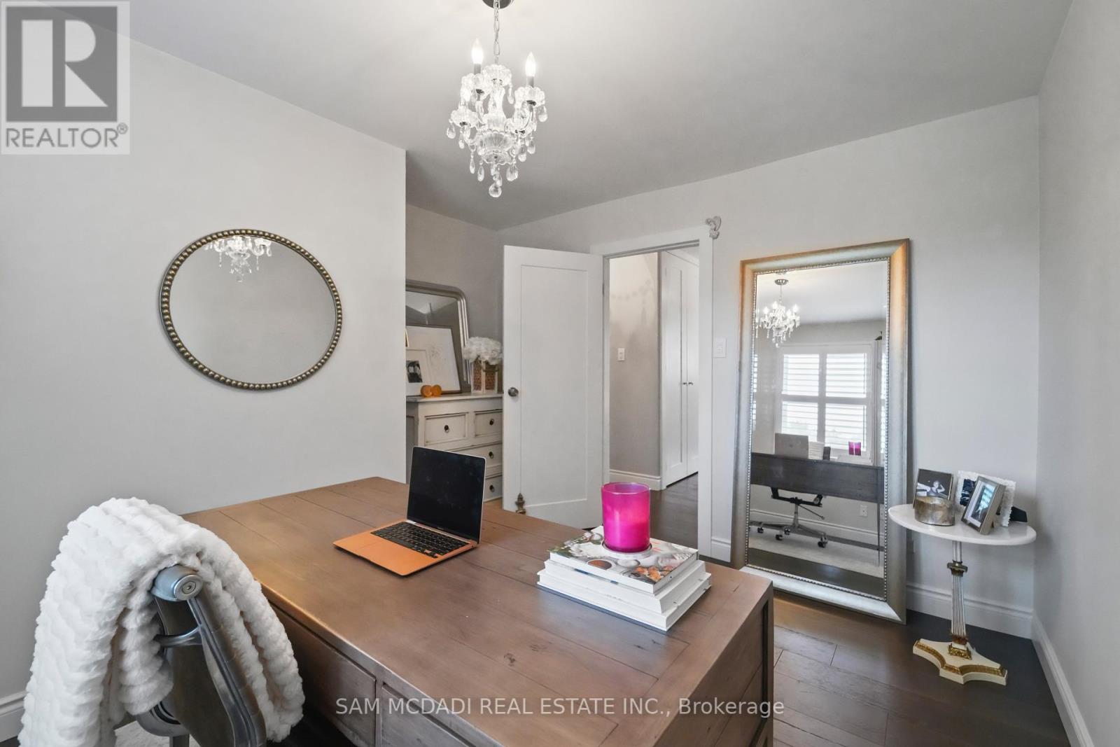 Photo 16 of 2592 Barrisdale Court, Mississauga ON