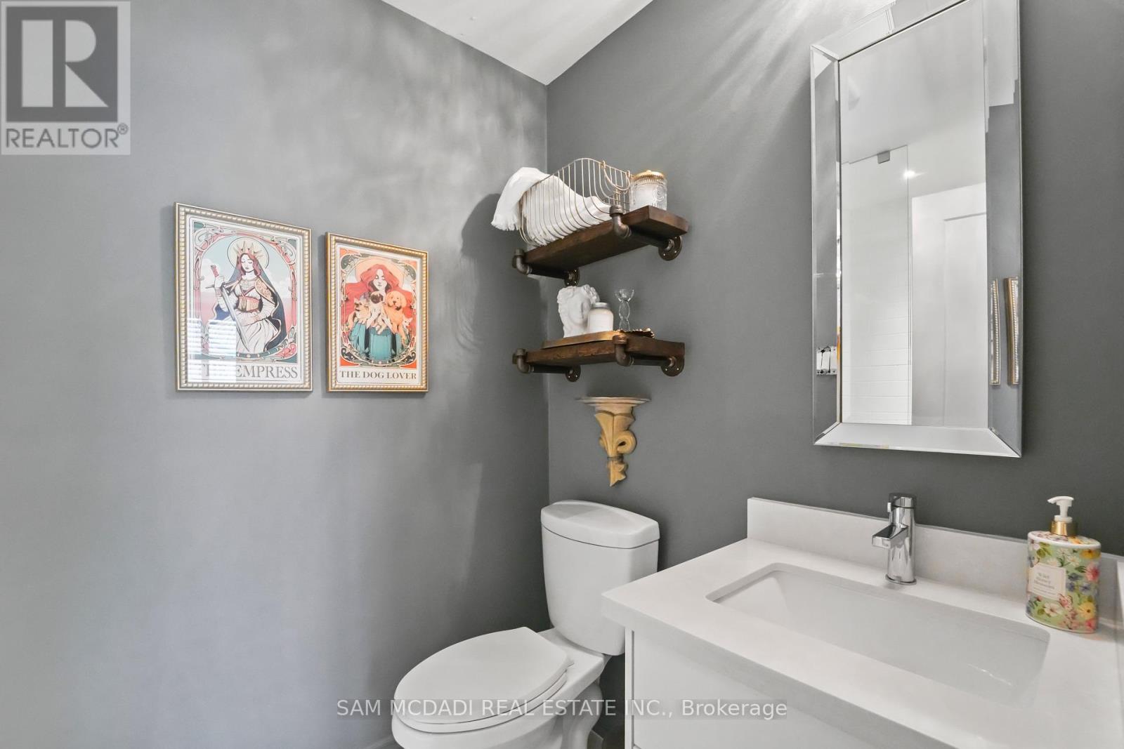 Photo 47 of 2592 Barrisdale Court, Mississauga ON