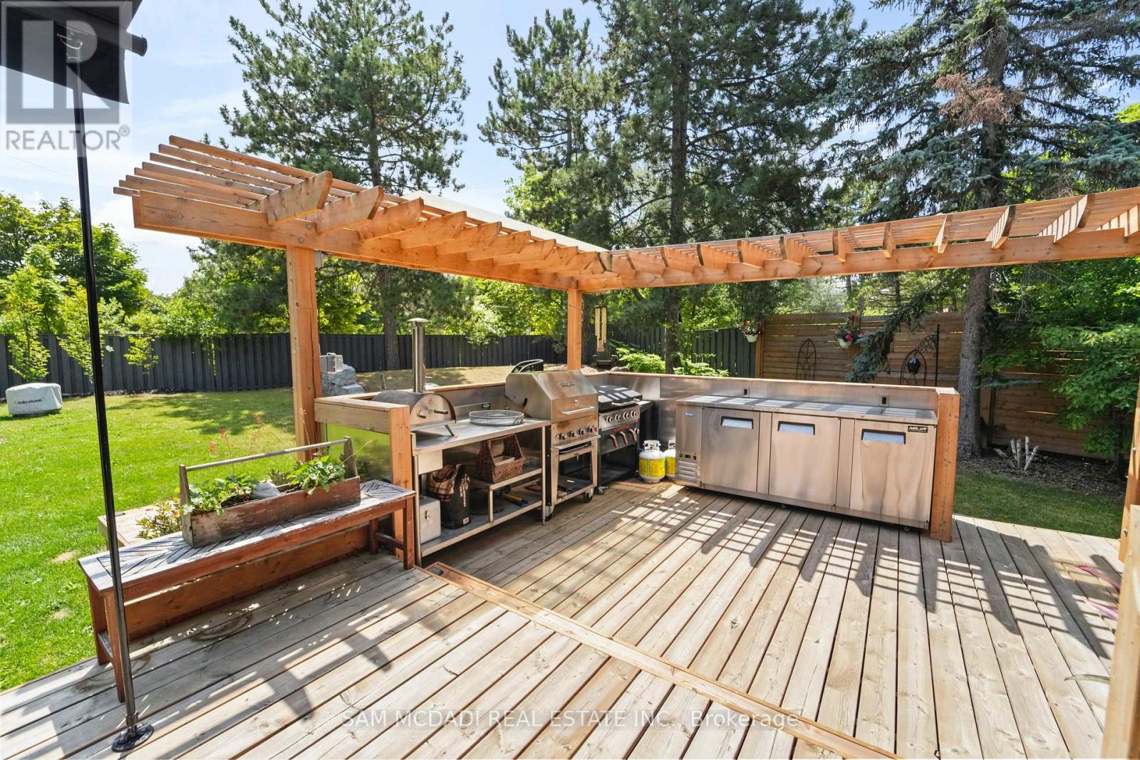 Photo 36 of 2592 Barrisdale Court, Mississauga ON