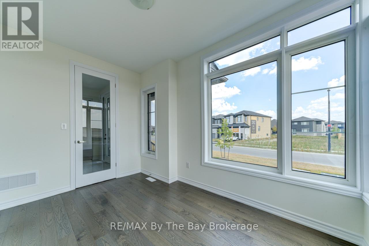Photo 36 of 19 Sun Valley Avenue, Wasaga Beach ON