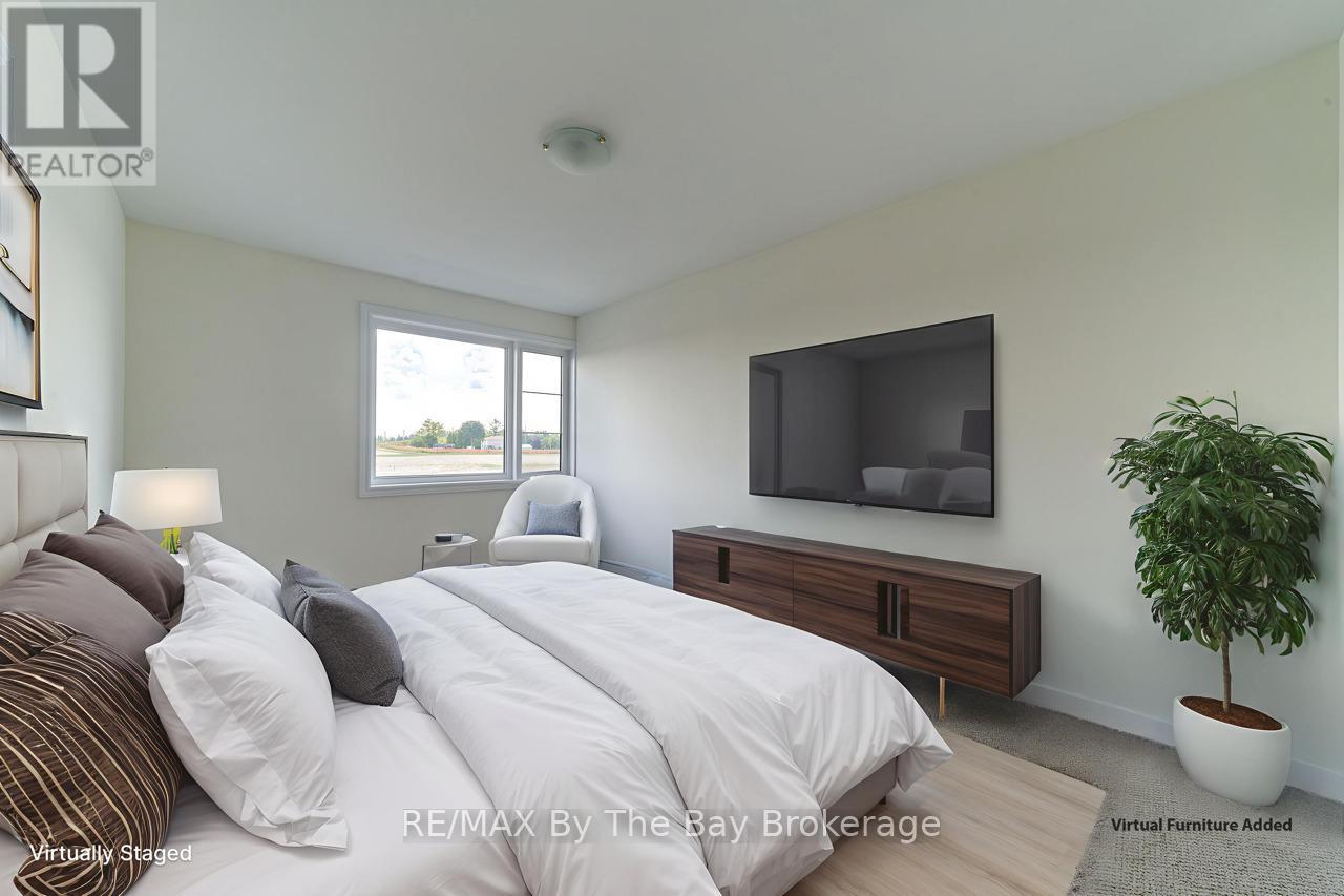 Photo 24 of 19 Sun Valley Avenue, Wasaga Beach ON