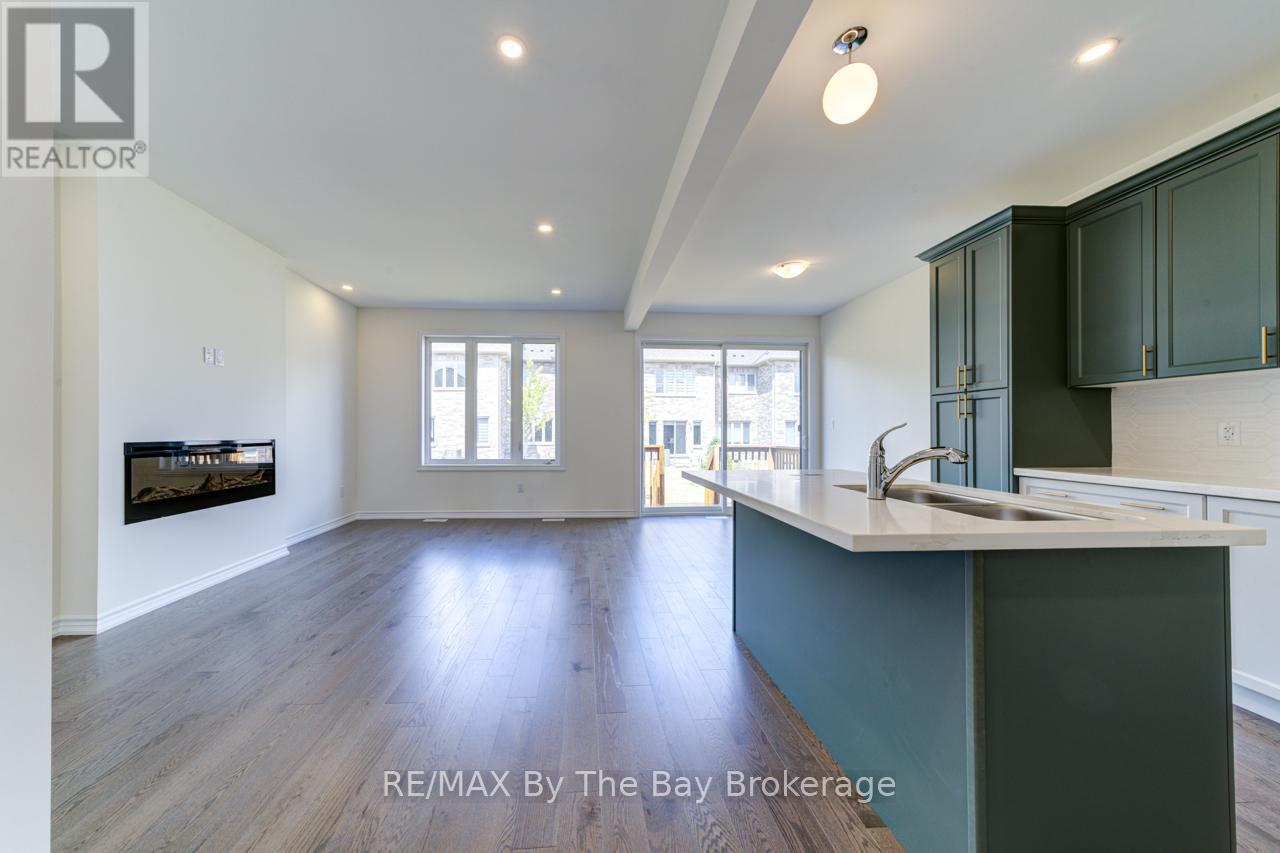 Photo 11 of 17 Sun Valley Avenue, Wasaga Beach ON