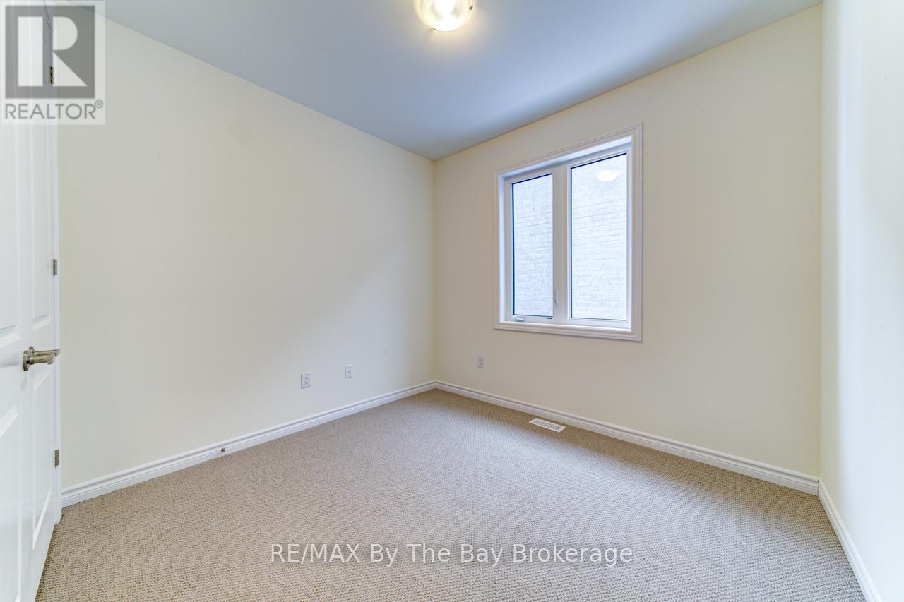 Photo 25 of 17 Sun Valley Avenue, Wasaga Beach ON