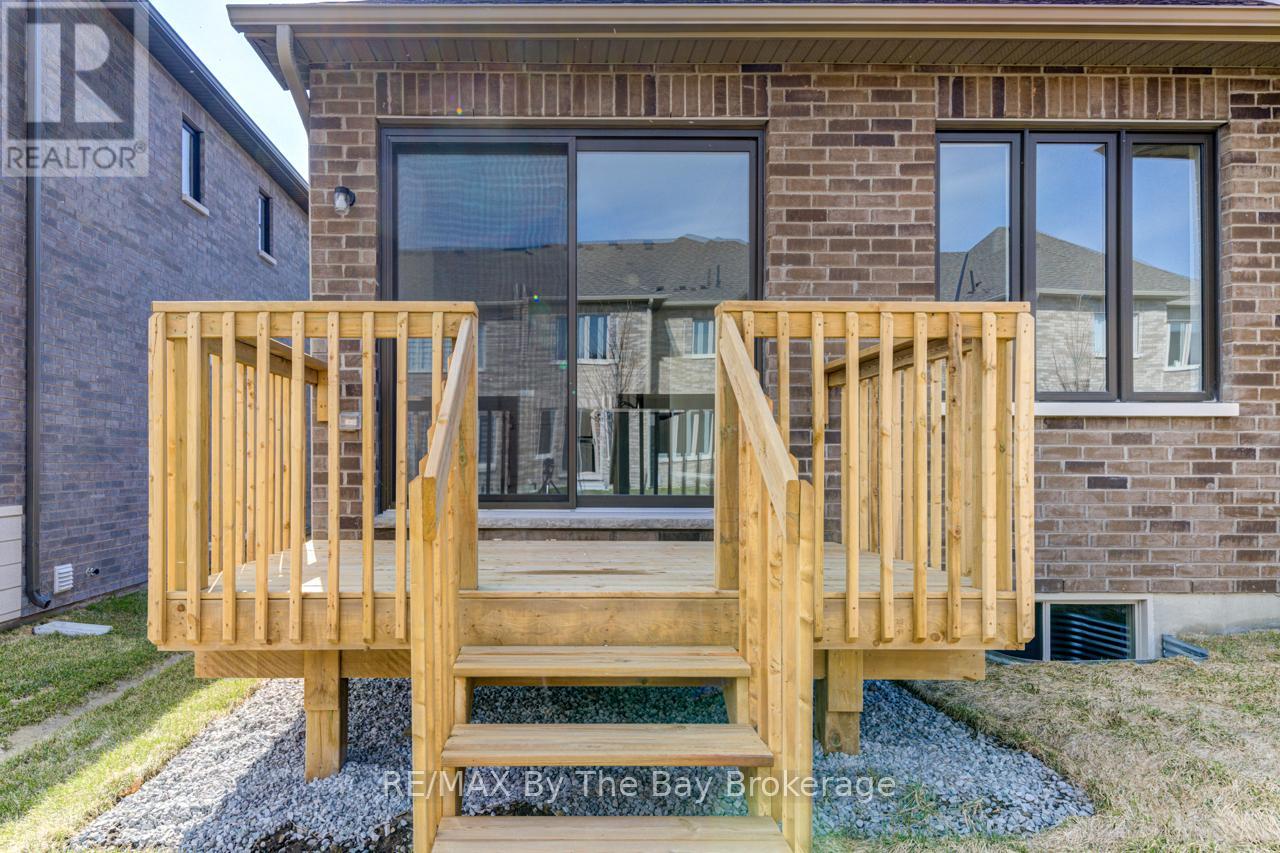 Photo 24 of 17 Sun Valley Avenue, Wasaga Beach ON