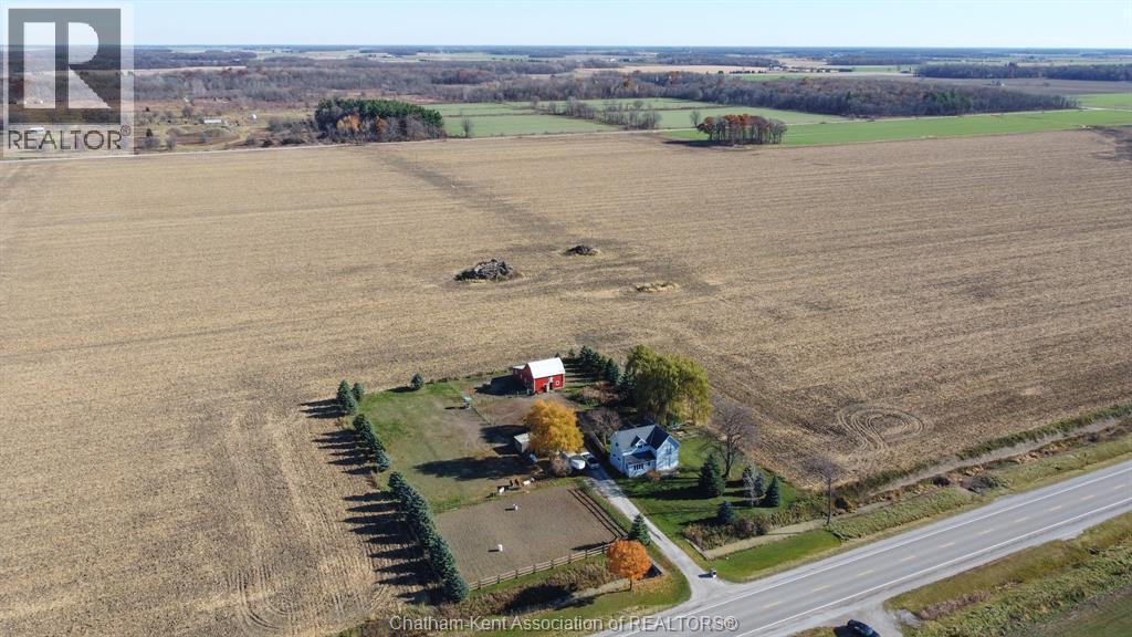 Photo 6 of 2352 Oil Heritage Road, Oil Springs ON