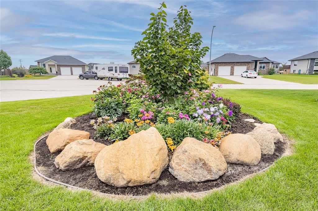 Photo 30 of 21 Slater Place, Steinbach MB