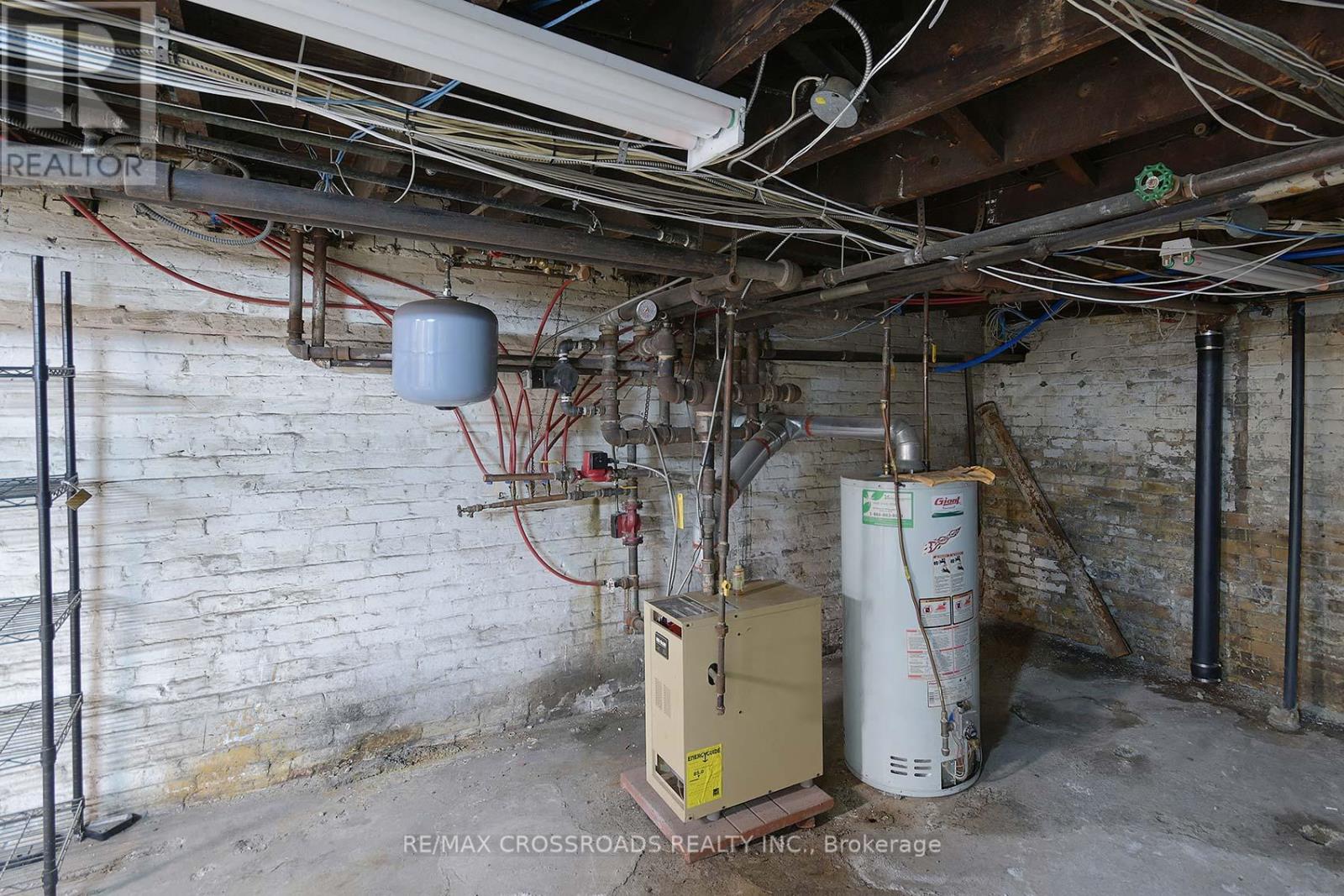 Photo 17 of 1180 Danforth Avenue, Toronto ON