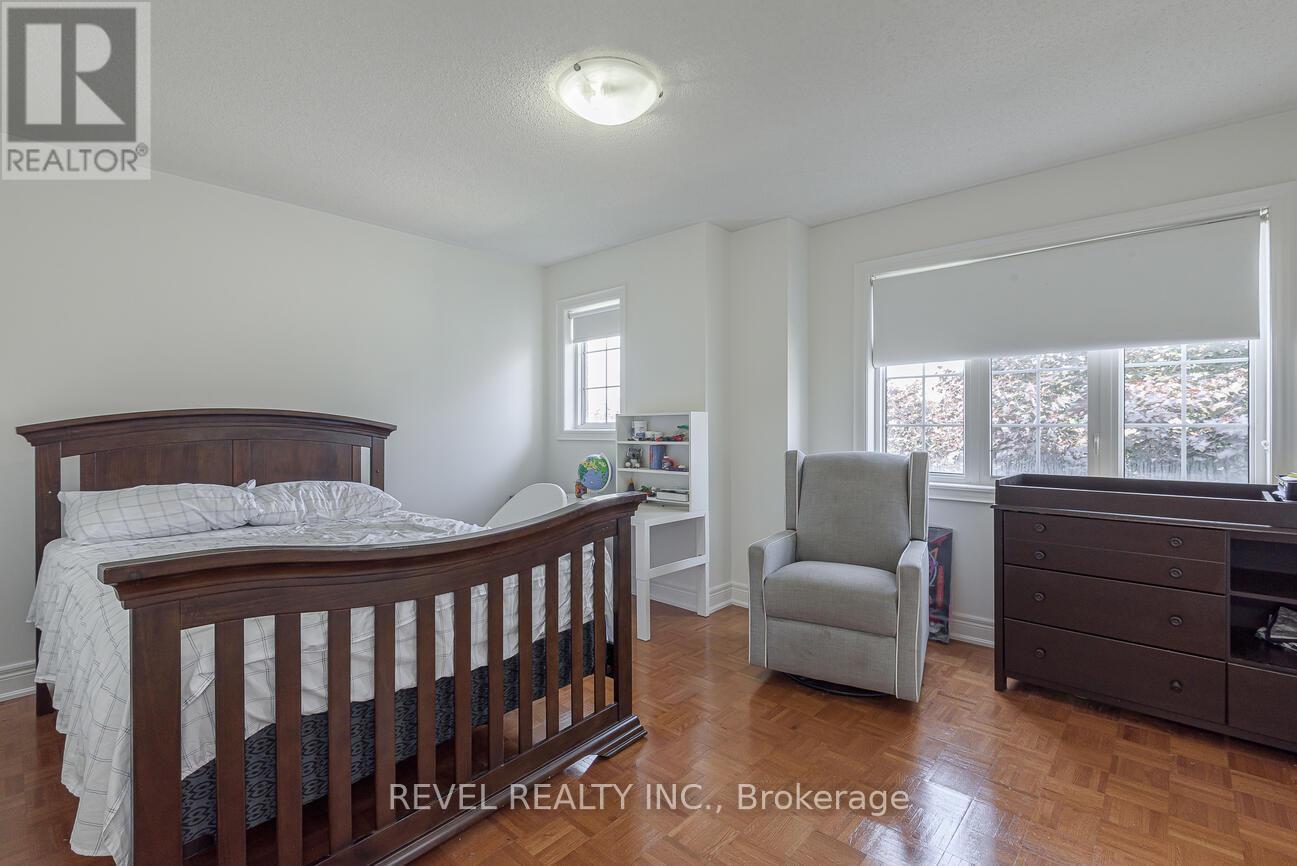 Photo 10 of 56 Redwillow Road, Brampton ON