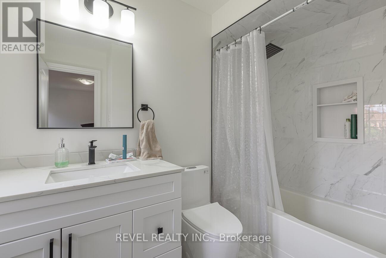 Photo 6 of 56 Redwillow Road, Brampton ON