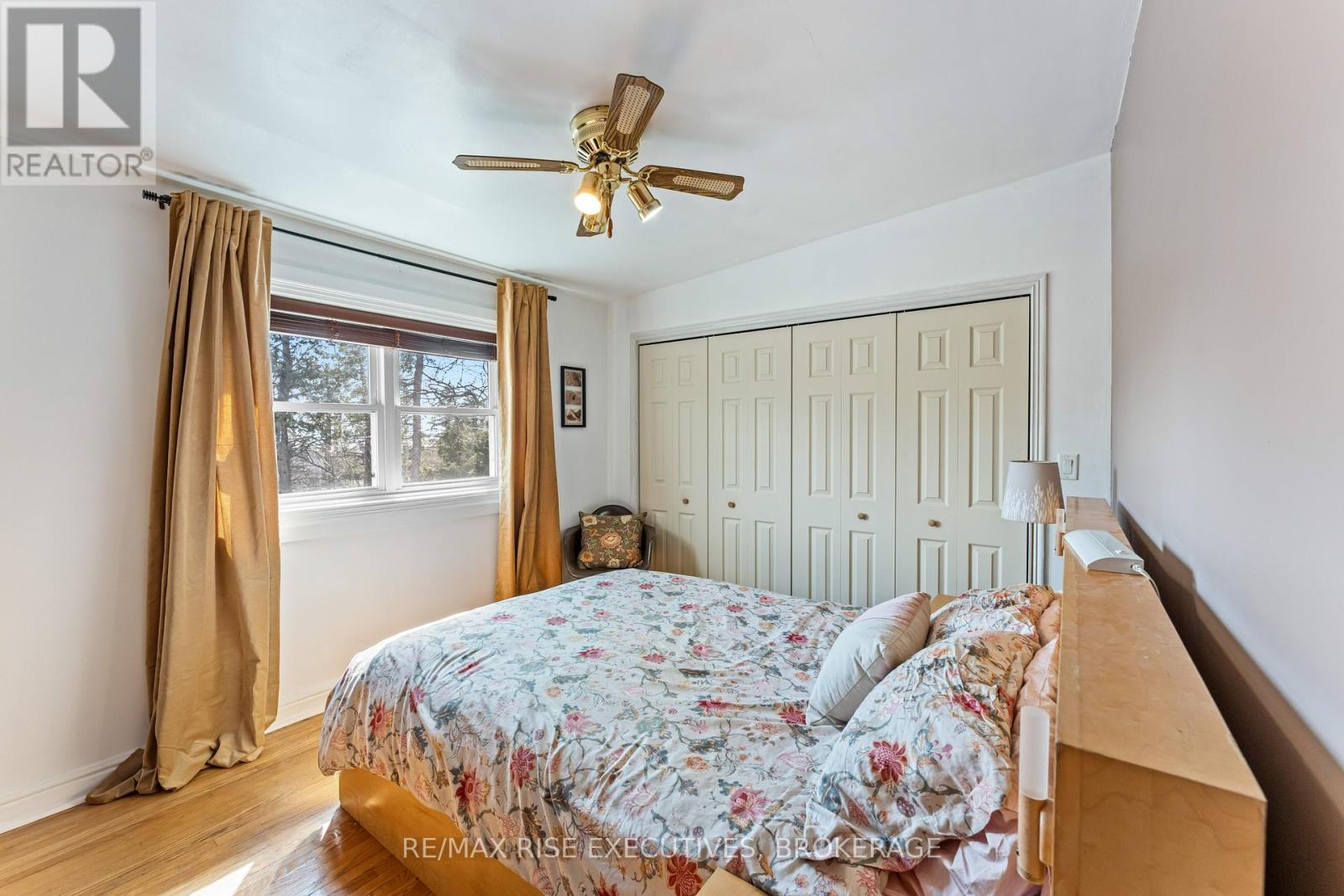 Photo 11 of 883 Percy Crescent, Kingston ON