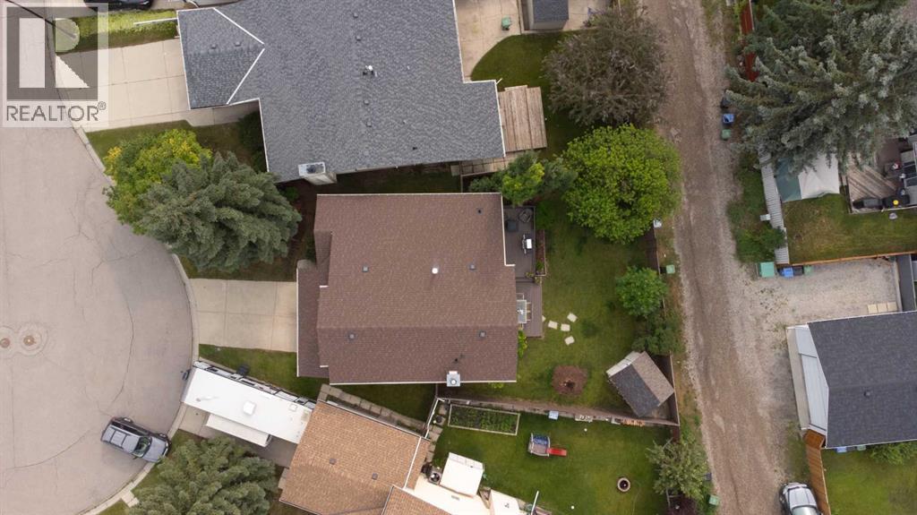Single Family House for Sale in  Millside Place SW Millrise Calgary 