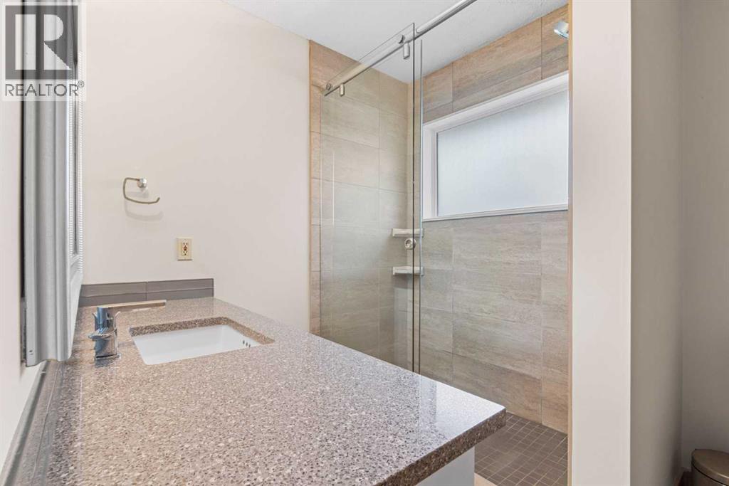 Single Family House for Sale in  Millside Place SW Millrise Calgary 