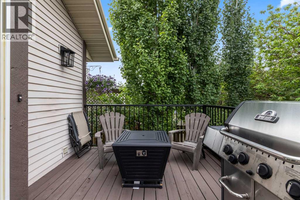 Single Family House for Sale in  Millside Place SW Millrise Calgary 